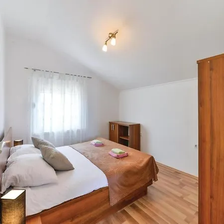 Villa 'gega' Xxl Zara